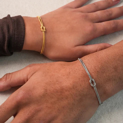 Armband "Ewiger Knoten" (KAUPFE 1 ERHALTE 1 GRATIS)