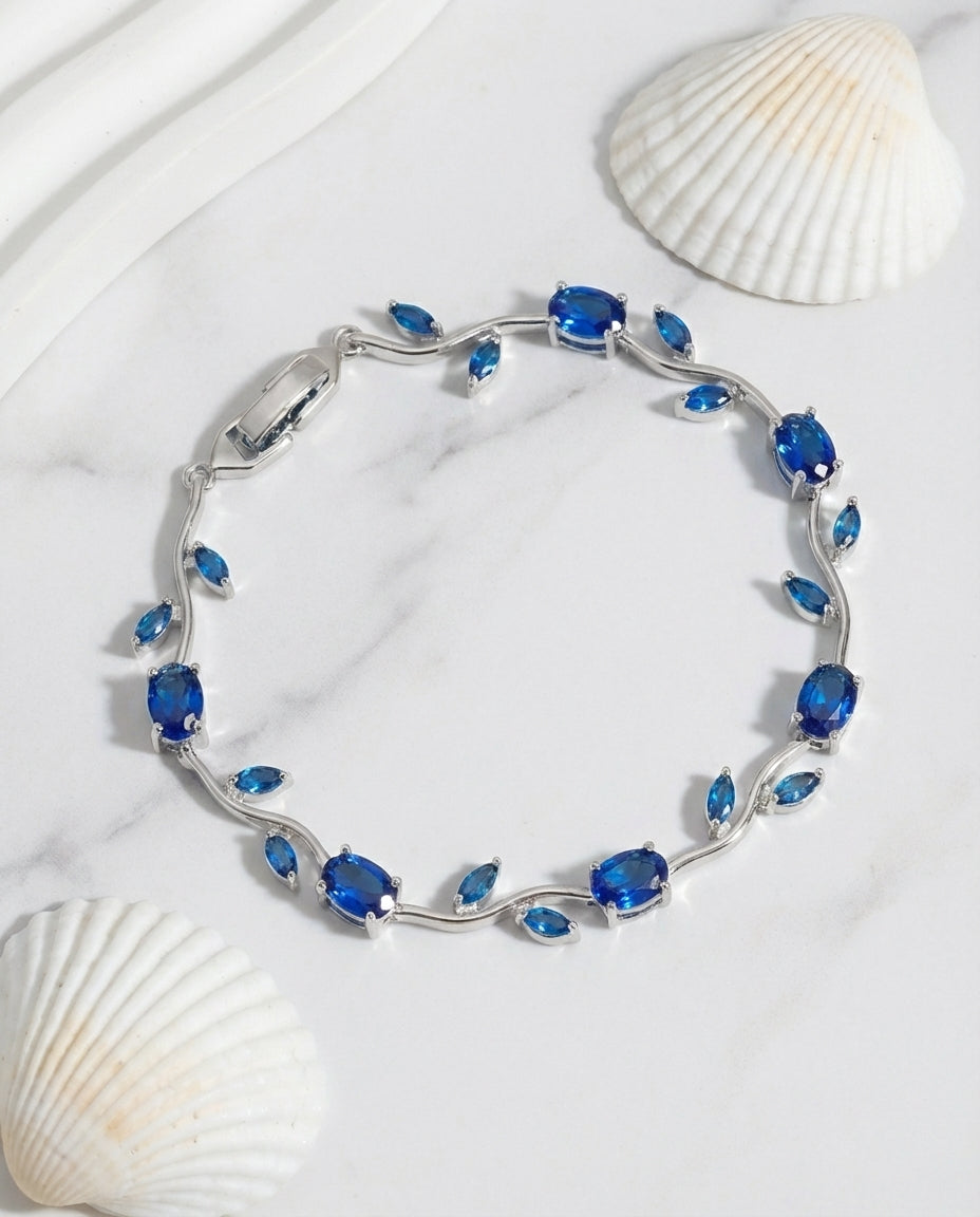 Dainty Rose Bracelet