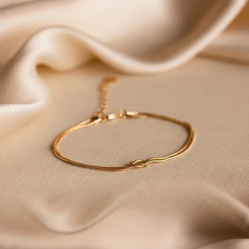 Armband "Ewiger Knoten" (KAUPFE 1 ERHALTE 1 GRATIS)